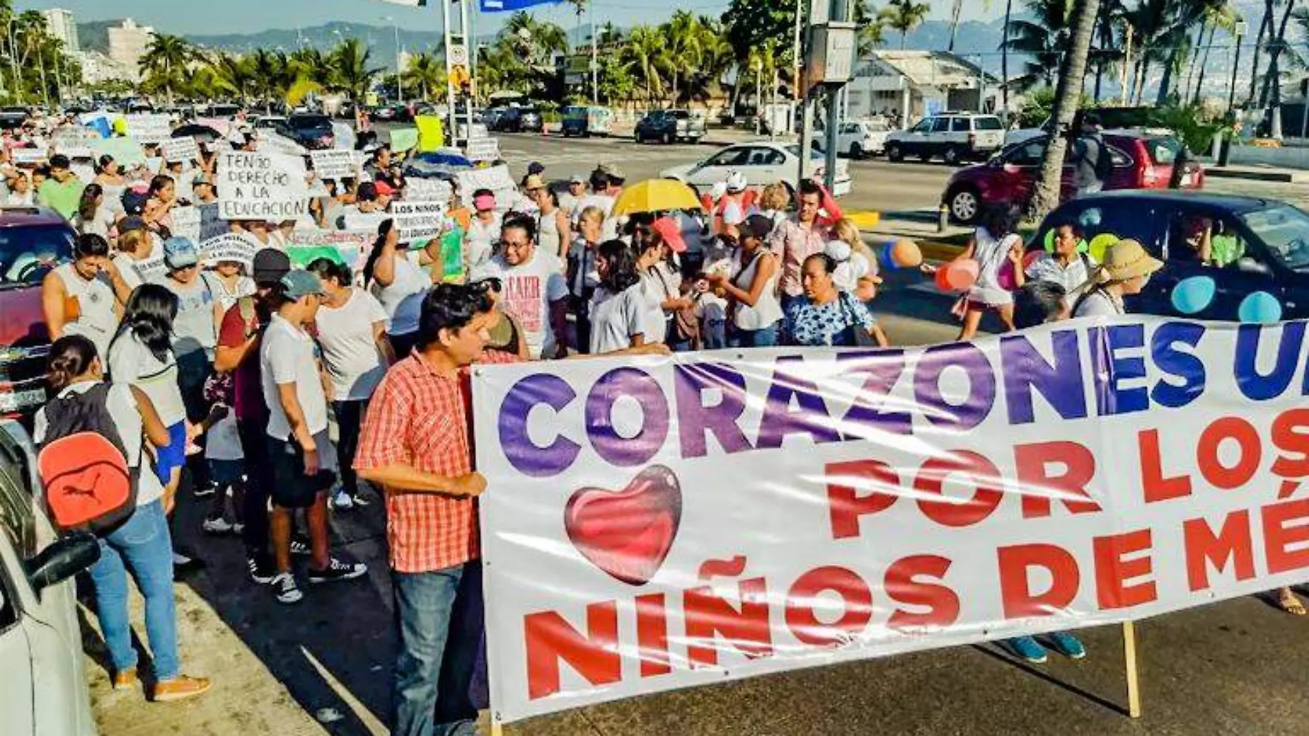 Acapulco - marcha estancias infantiles